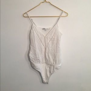 [Lovers + Friends] White Knit Body Suit - Small